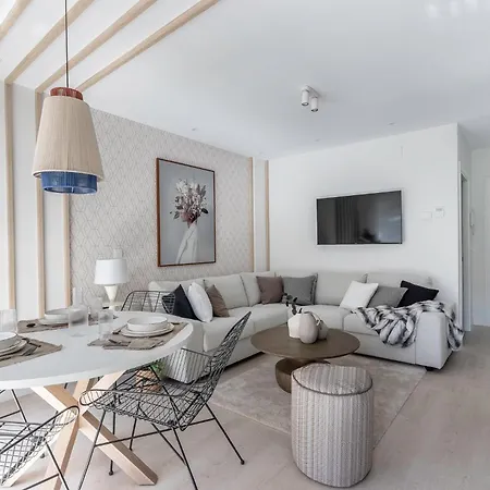 Lejlighed Akomodat En Nuevo Y Precioso En Algorta Con Parking